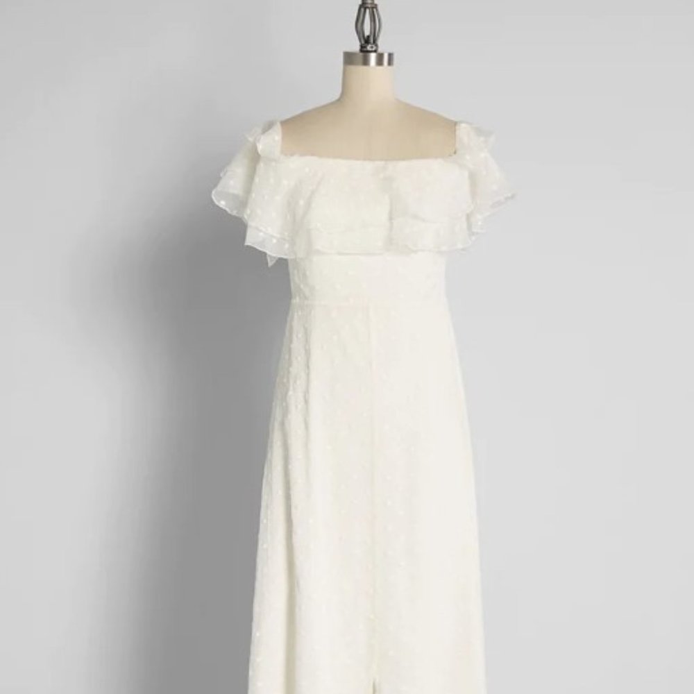 NWOT - Southern Belles Ringing Maxi Dress